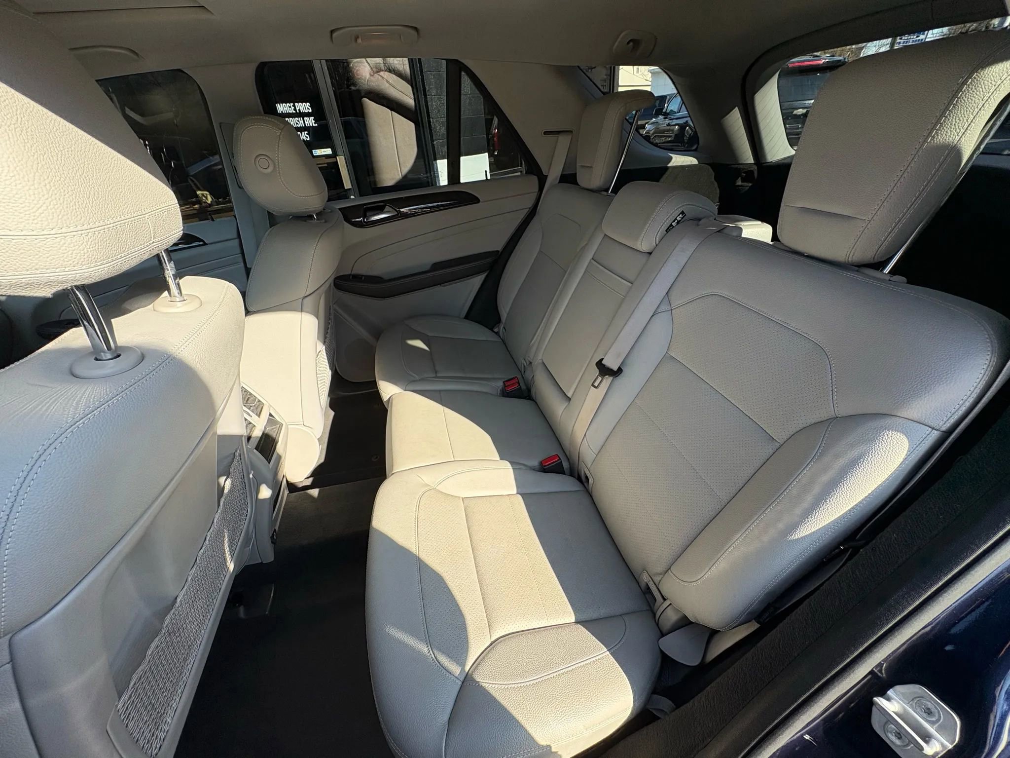 Used 2015 Mercedes-Benz ML 350 4MATIC image 15