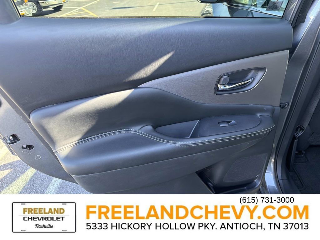 Used 2023 Nissan Murano S image 15