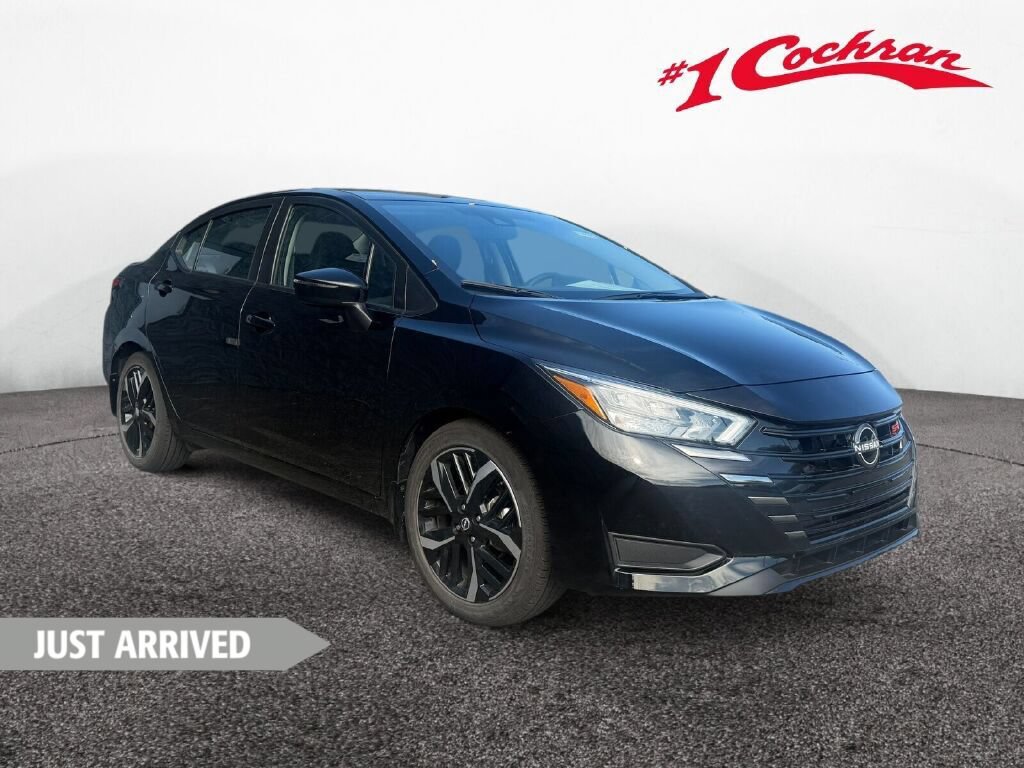 Used 2024 Nissan Versa SR w/ Trunk Package
