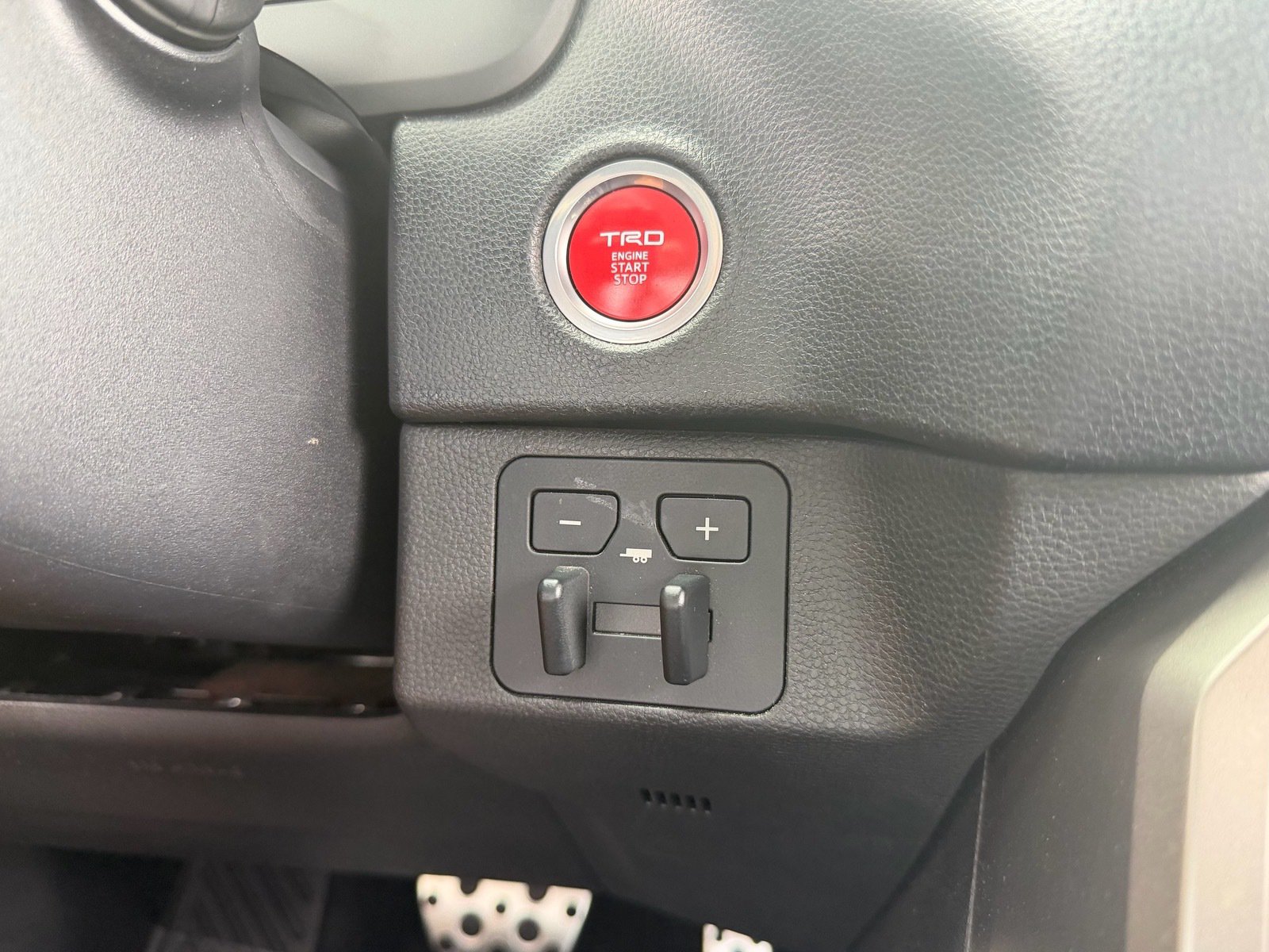 Used 2023 Toyota Tundra SR5 w/ TRD Sport Package AWD/4WD image 26