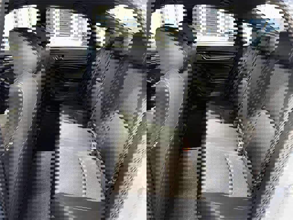 Used 2022 Honda Accord Sport image 17