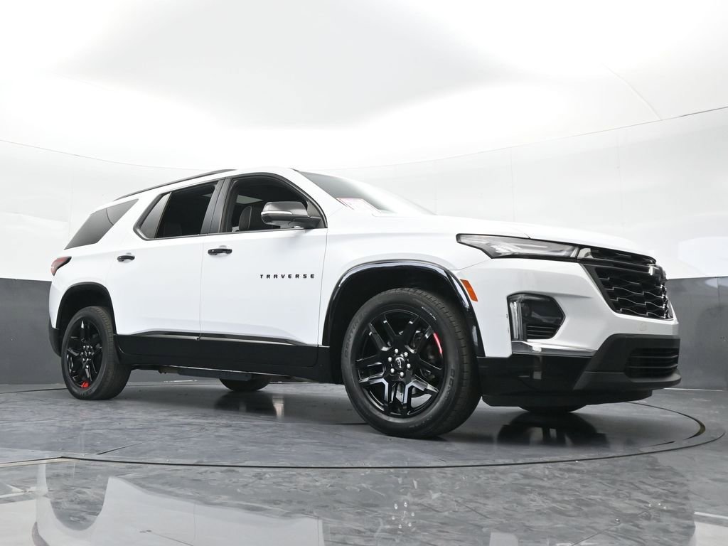 Used 2023 Chevrolet Traverse Premier w/ Redline Edition image 75