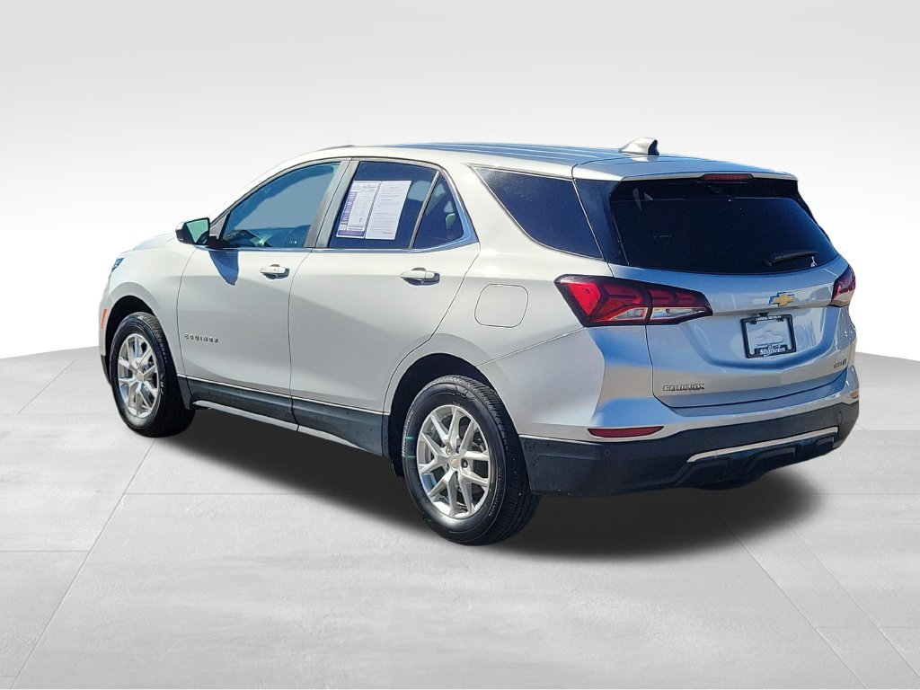 Used 2022 Chevrolet Equinox LT AWD/4WD image 4