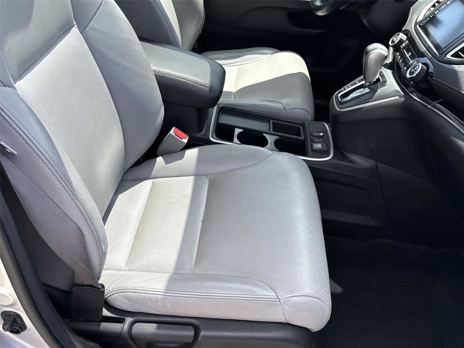 Used 2015 Honda CR-V Touring image 18