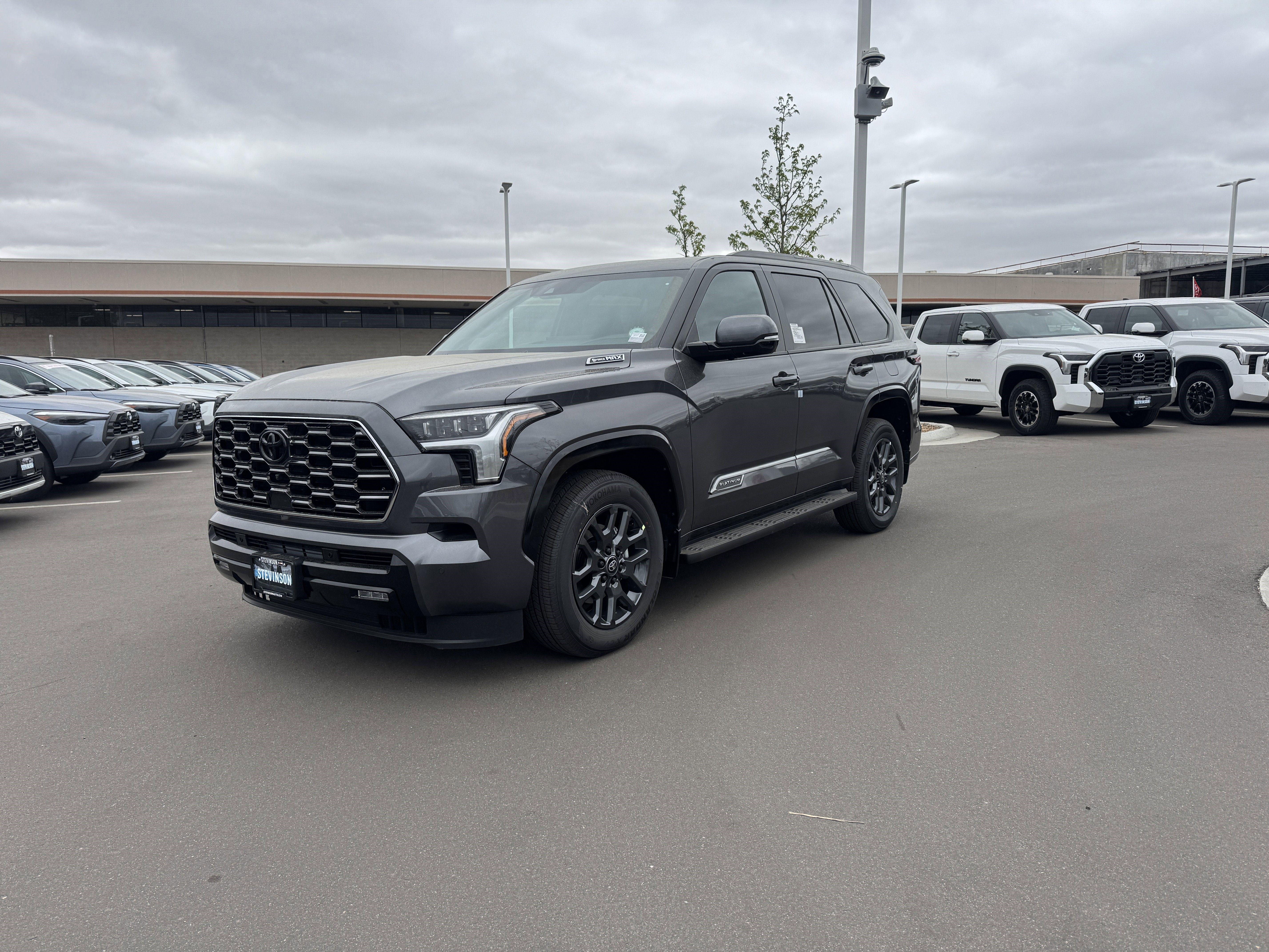 New 2026 Toyota Sequoia Platinum AWD/4WD image 2
