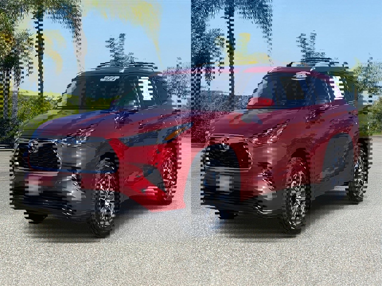 Used 2023 Toyota Highlander XLE