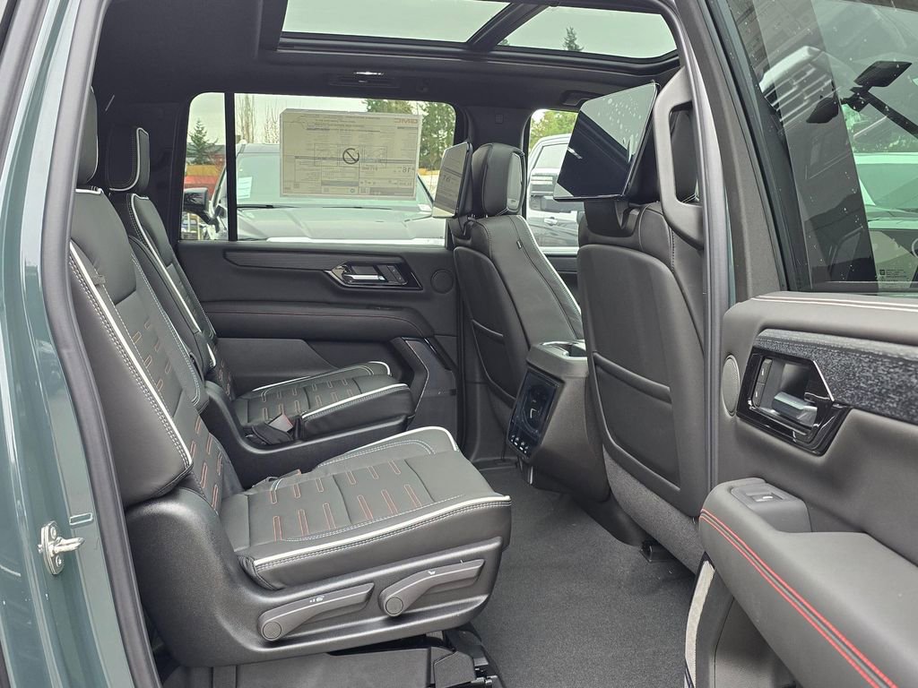 New 2026 GMC Yukon XL AT4 Ultimate AWD/4WD image 12