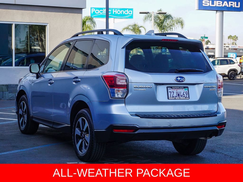 Used 2017 Subaru Forester 2.5i Premium AWD/4WD image 4