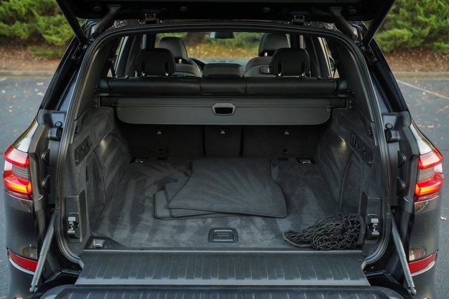 Used 2023 BMW X5 M50i w/ Executive Package image 41
