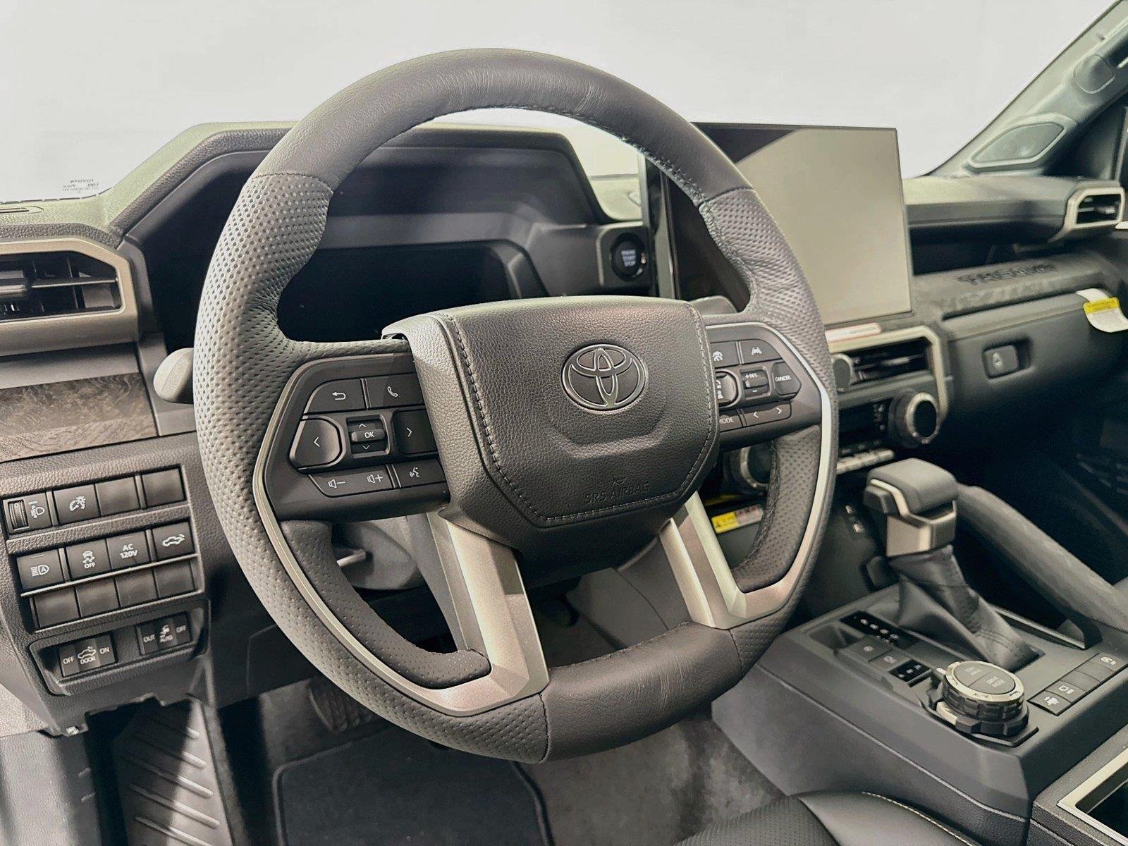 New 2026 Toyota Tacoma Limited AWD/4WD image 4