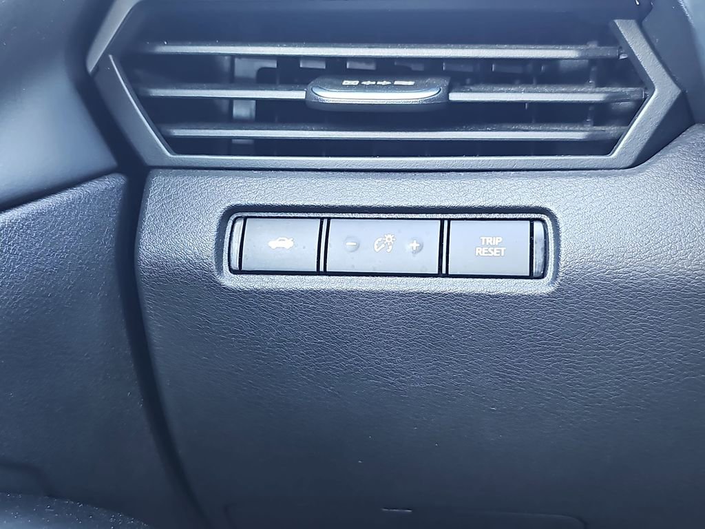 Used 2024 Nissan Altima 2.5 SV image 30