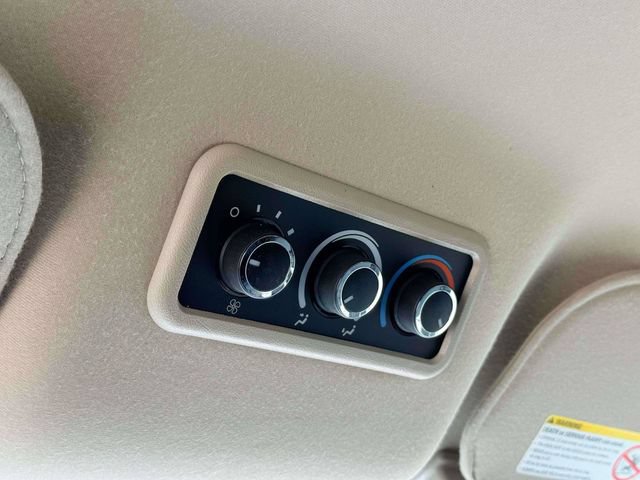 Used 2023 Chevrolet Express 3500 LS RWD image 23
