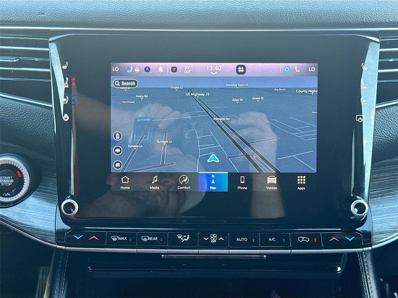 Used 2022 Jeep Wagoneer Series III image 13