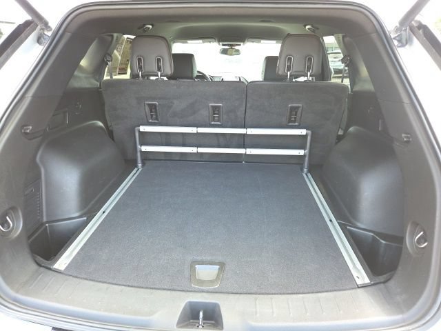 Certified 2020 Chevrolet Blazer RS w/ LPO, Floor Liner Package AWD/4WD image 38