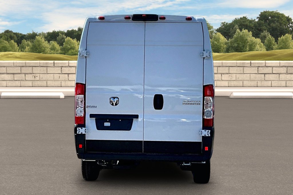 New 2027 RAM ProMaster 2500 w/ Upfitter's Prep Package FWD image 4