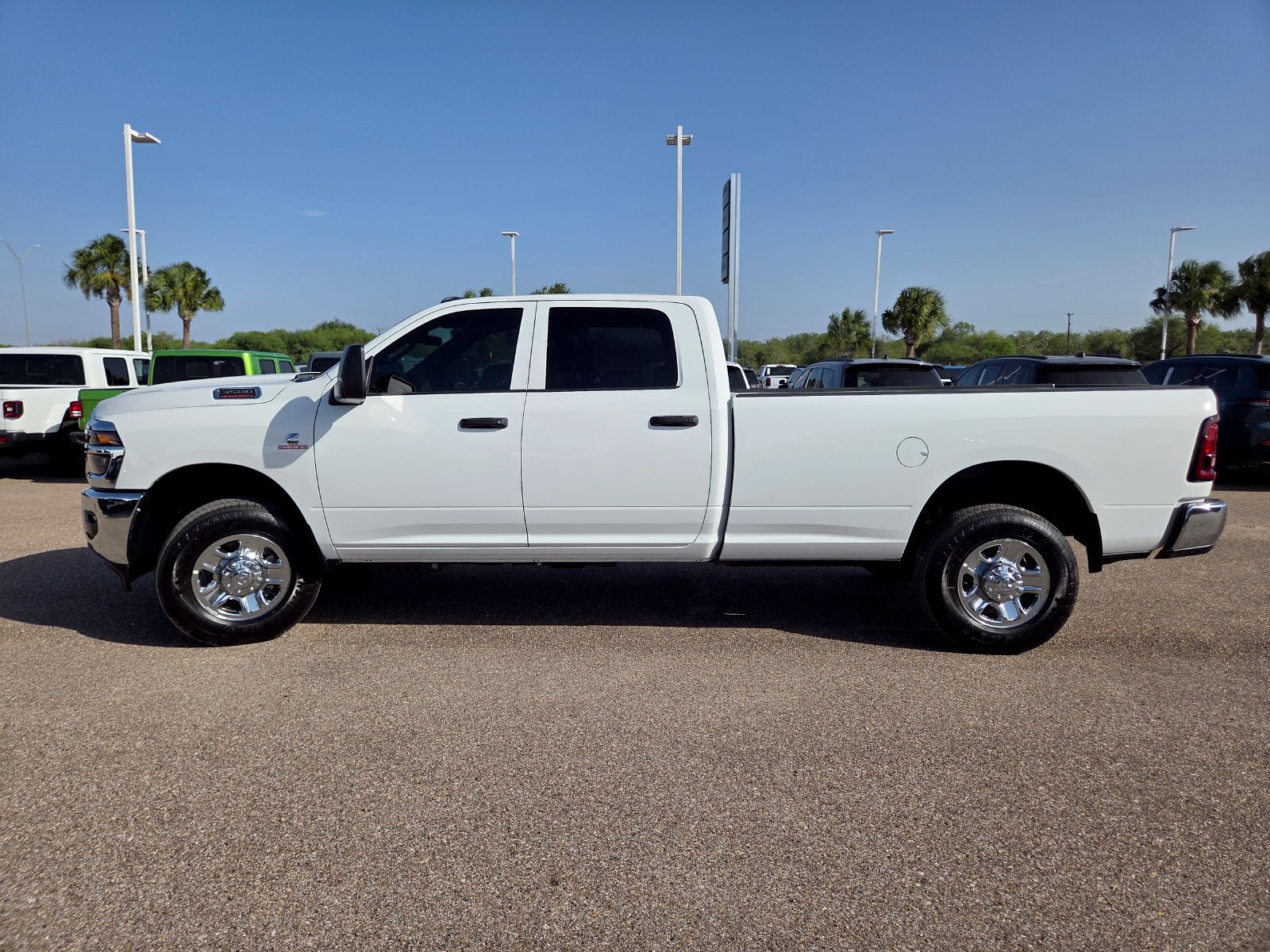 New 2026 RAM 3500 Tradesman w/ Chrome Appearance Group A AWD/4WD image 4