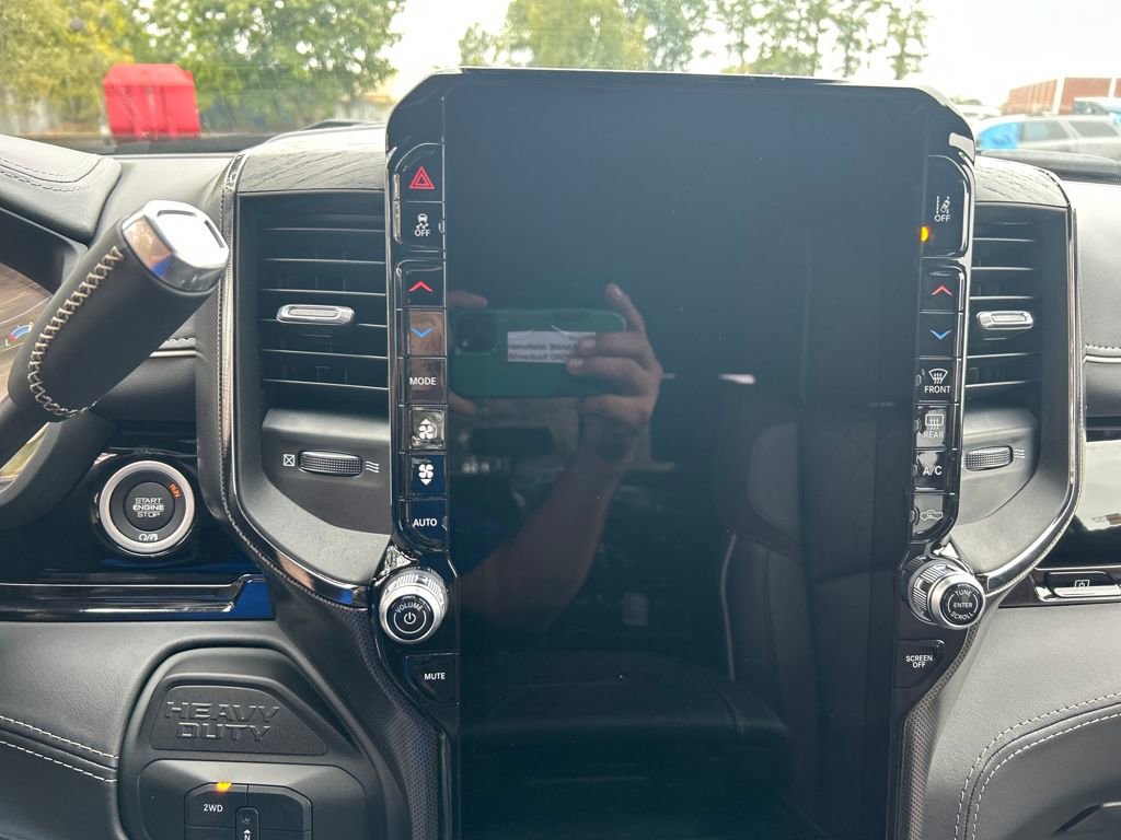 New 2026 RAM 3500 Limited image 15