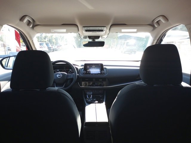 New 2026 Nissan Rogue SV image 14