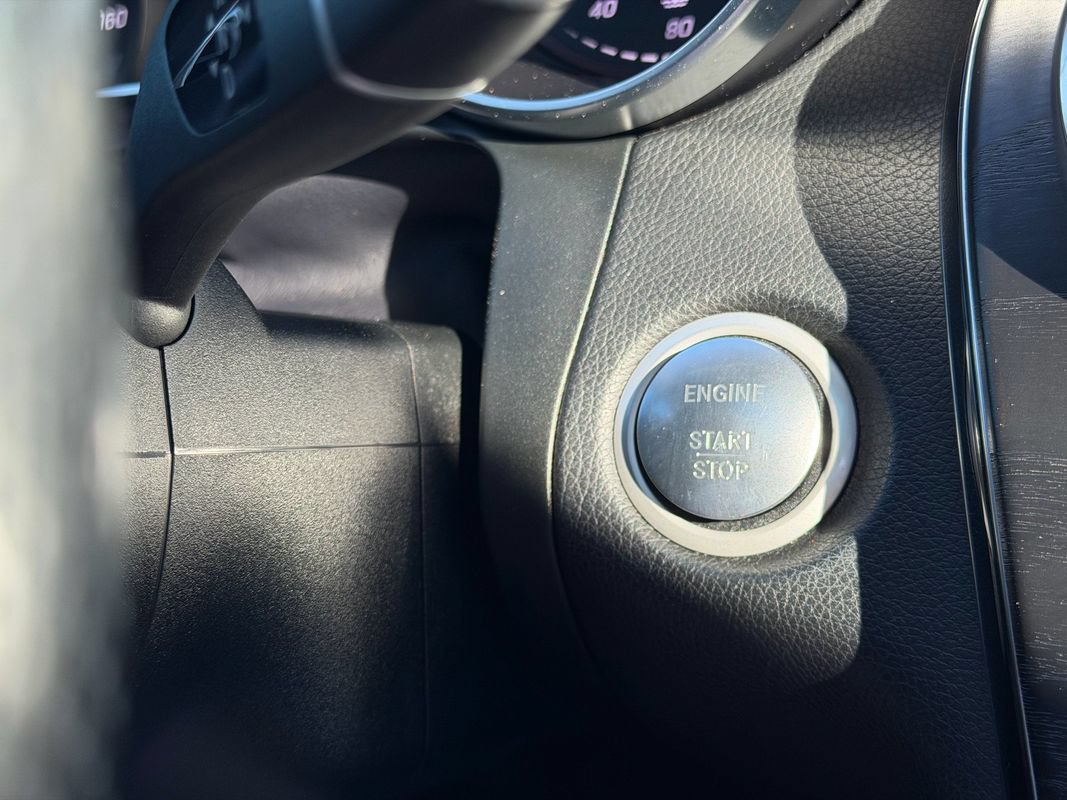 Used 2016 Mercedes-Benz GLC 300 4MATIC image 21