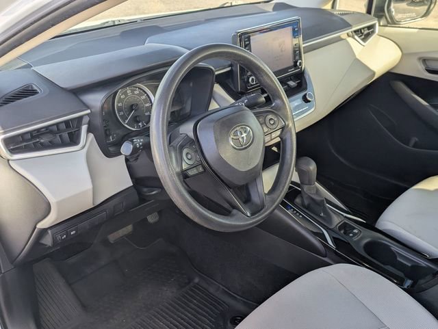 Used 2022 Toyota Corolla LE w/ LE Convenience Package image 31