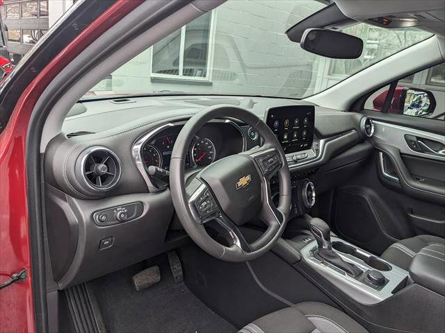 Used 2024 Chevrolet Blazer LT w/ Convenience Package image 8