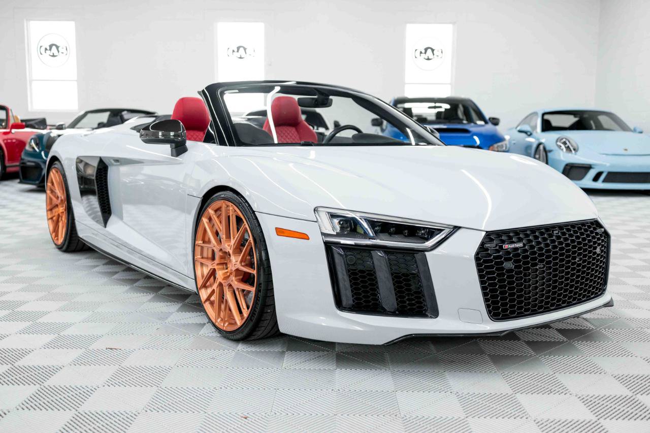 Used 2018 Audi R8 V10 plus image 5