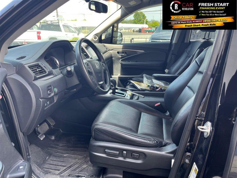 Used 2018 Honda Ridgeline RTL-T image 11
