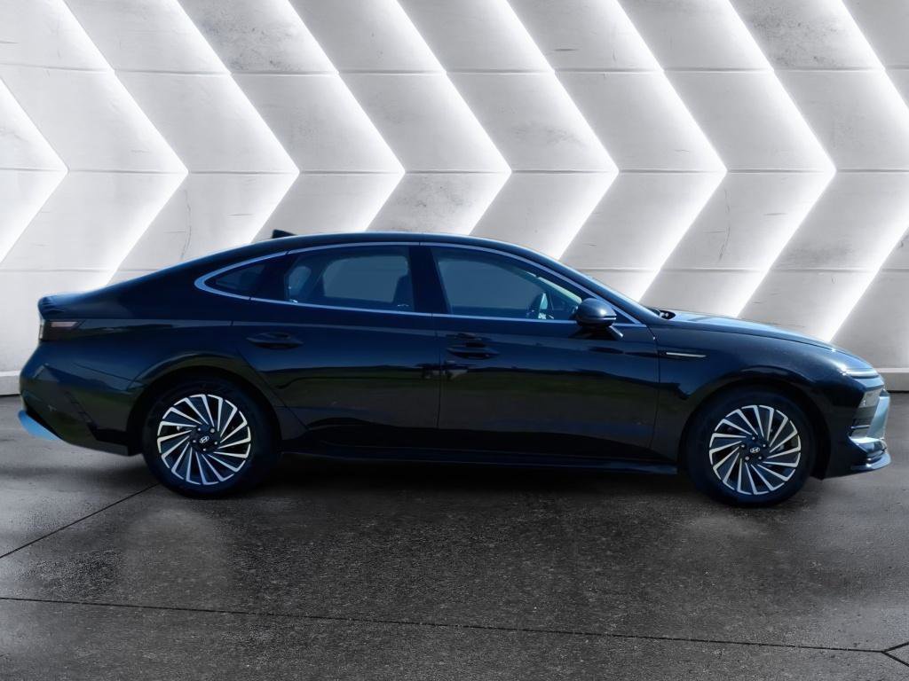 Used 2024 Hyundai Sonata SEL FWD image 6