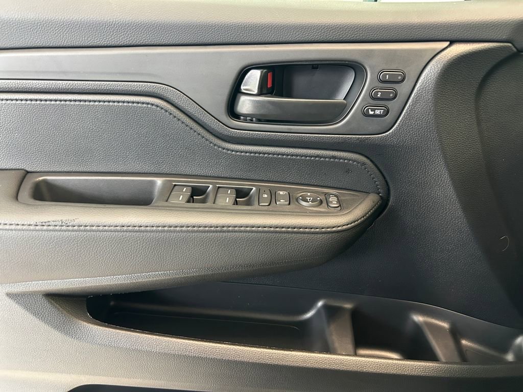 New 2026 Honda Odyssey EX-L image 16