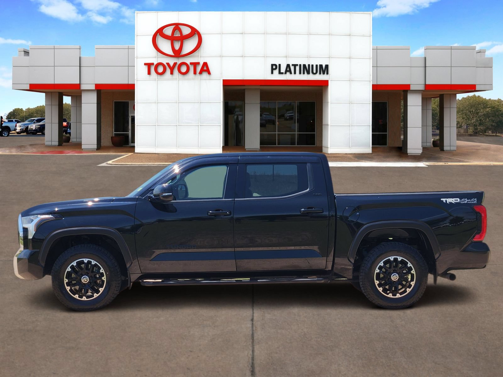 Used 2022 Toyota Tundra SR5 w/ TRD Off-Road Package AWD/4WD image 3