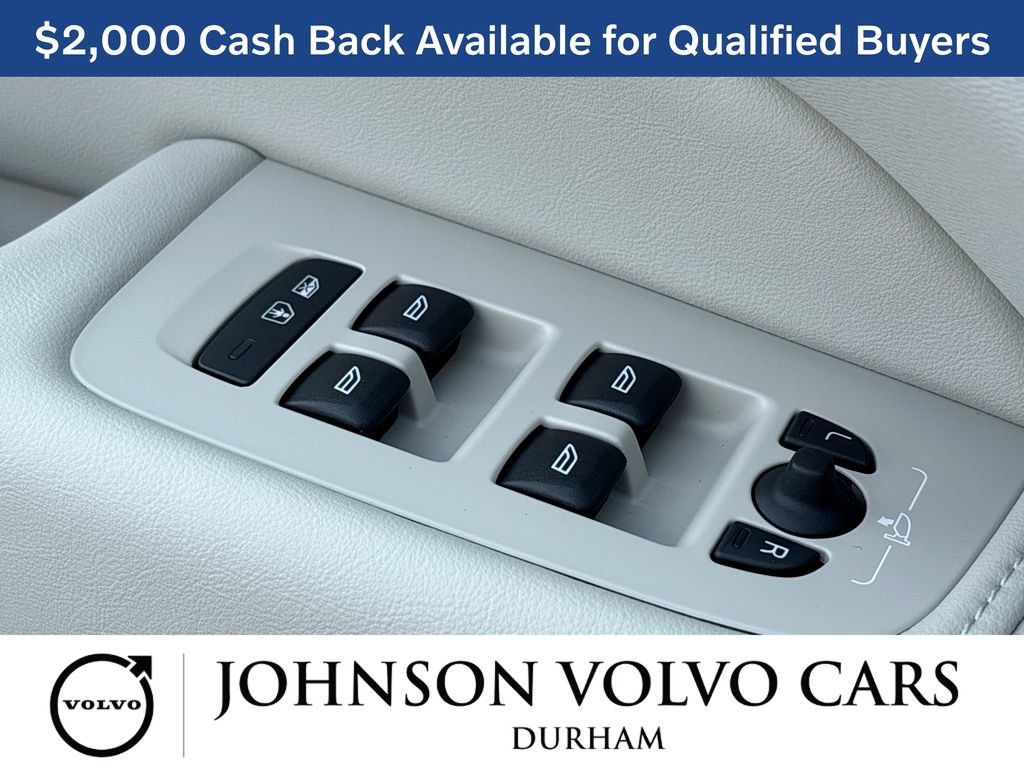 New 2026 Volvo XC60 B5 Ultra w/ Protection Package Premier AWD/4WD image 22