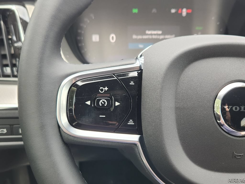 New 2026 Volvo XC60 T8 Ultra w/ Climate Package PRO AWD/4WD image 17