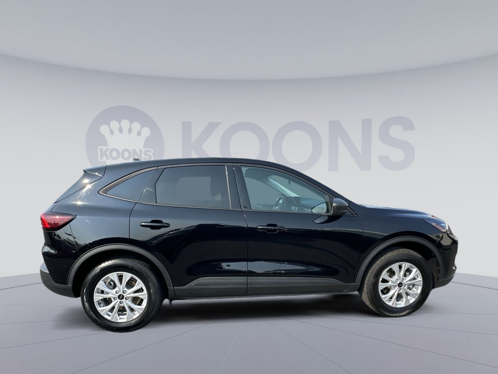 Certified 2025 Ford Escape Active AWD/4WD image 12