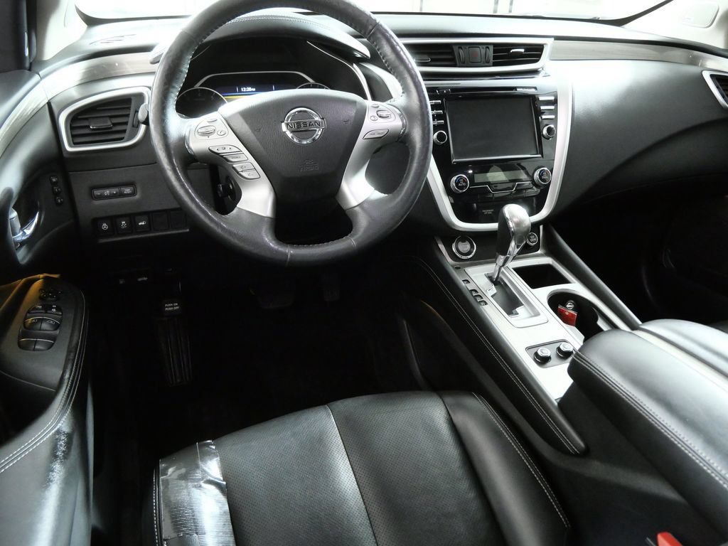 Used 2018 Nissan Murano Platinum w/ Cargo Package AWD/4WD image 2
