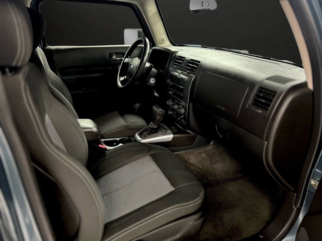 Used 2006 HUMMER H3 image 27