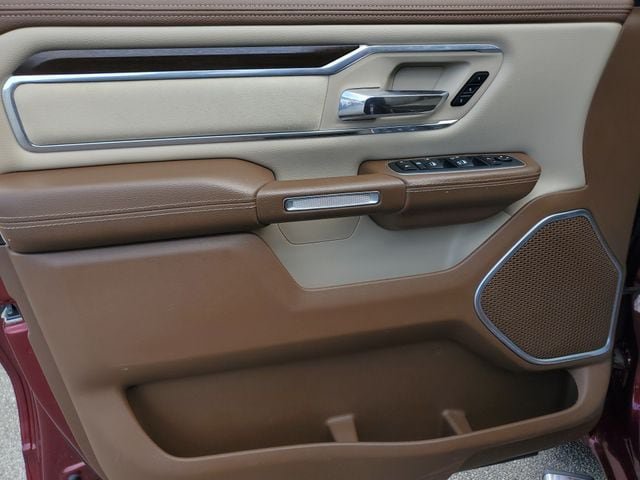 Used 2021 RAM 1500 Laramie AWD/4WD image 22