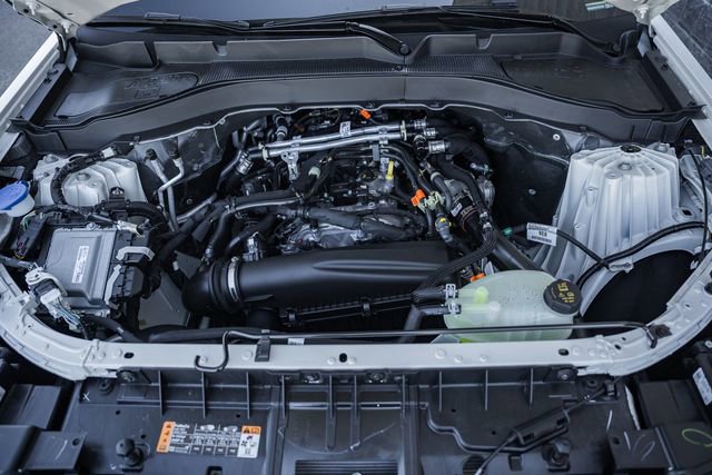 New 2026 Ford Explorer Active w/ Active Comfort Package image 27