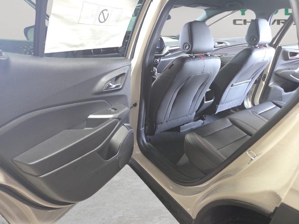 New 2026 Chevrolet Trax RS w/ Driver Confidence Package FWD image 42