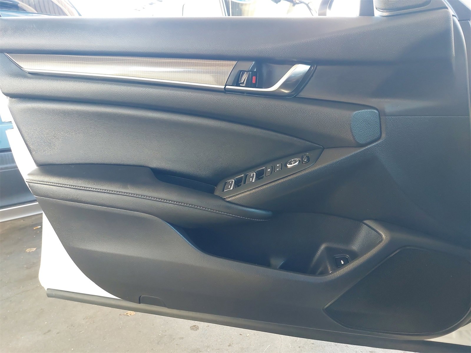 Used 2022 Honda Accord Sport image 26