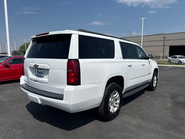 Used 2018 Chevrolet Suburban LT AWD/4WD image 3