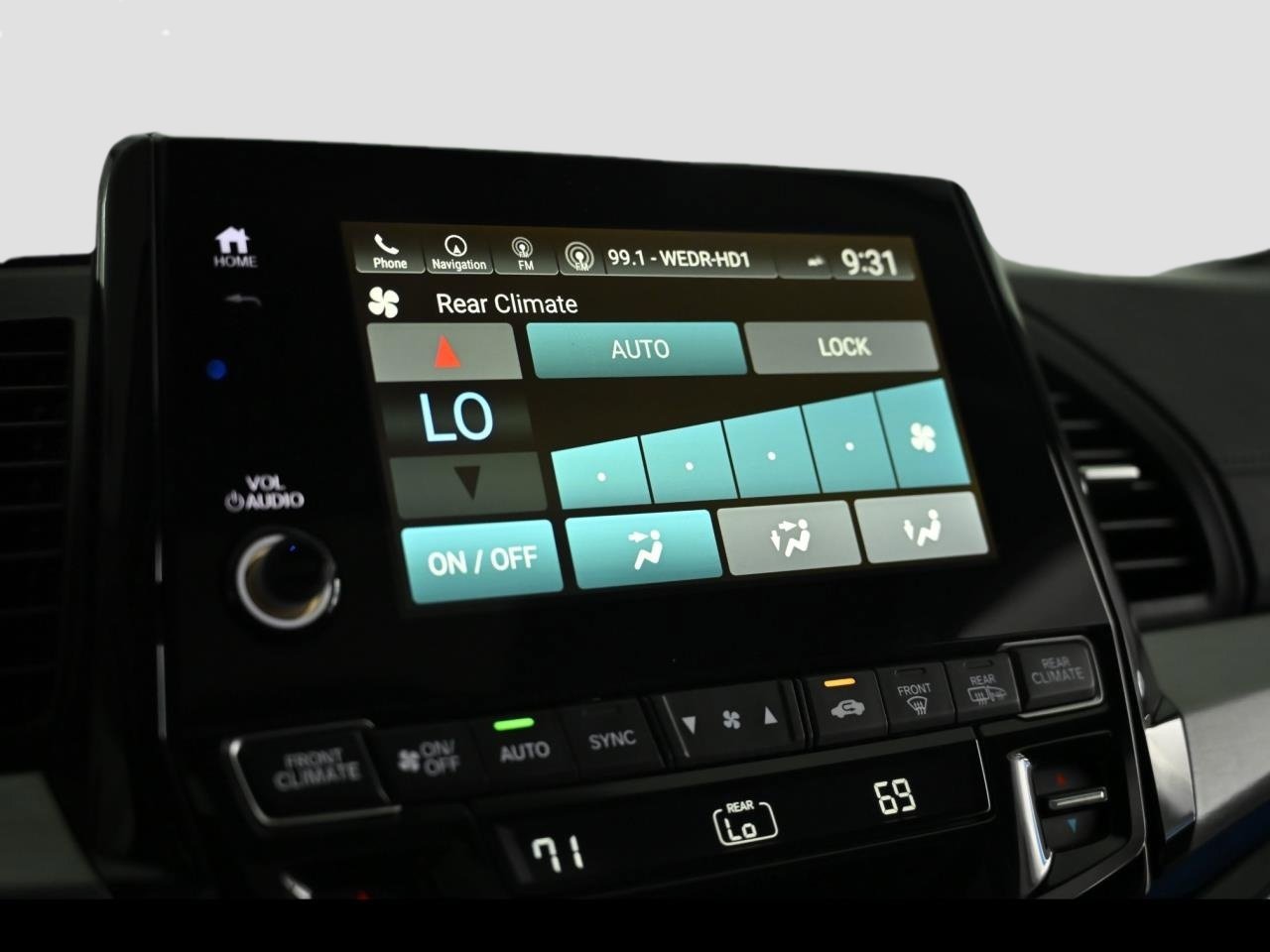 Used 2023 Honda Odyssey Touring image 32