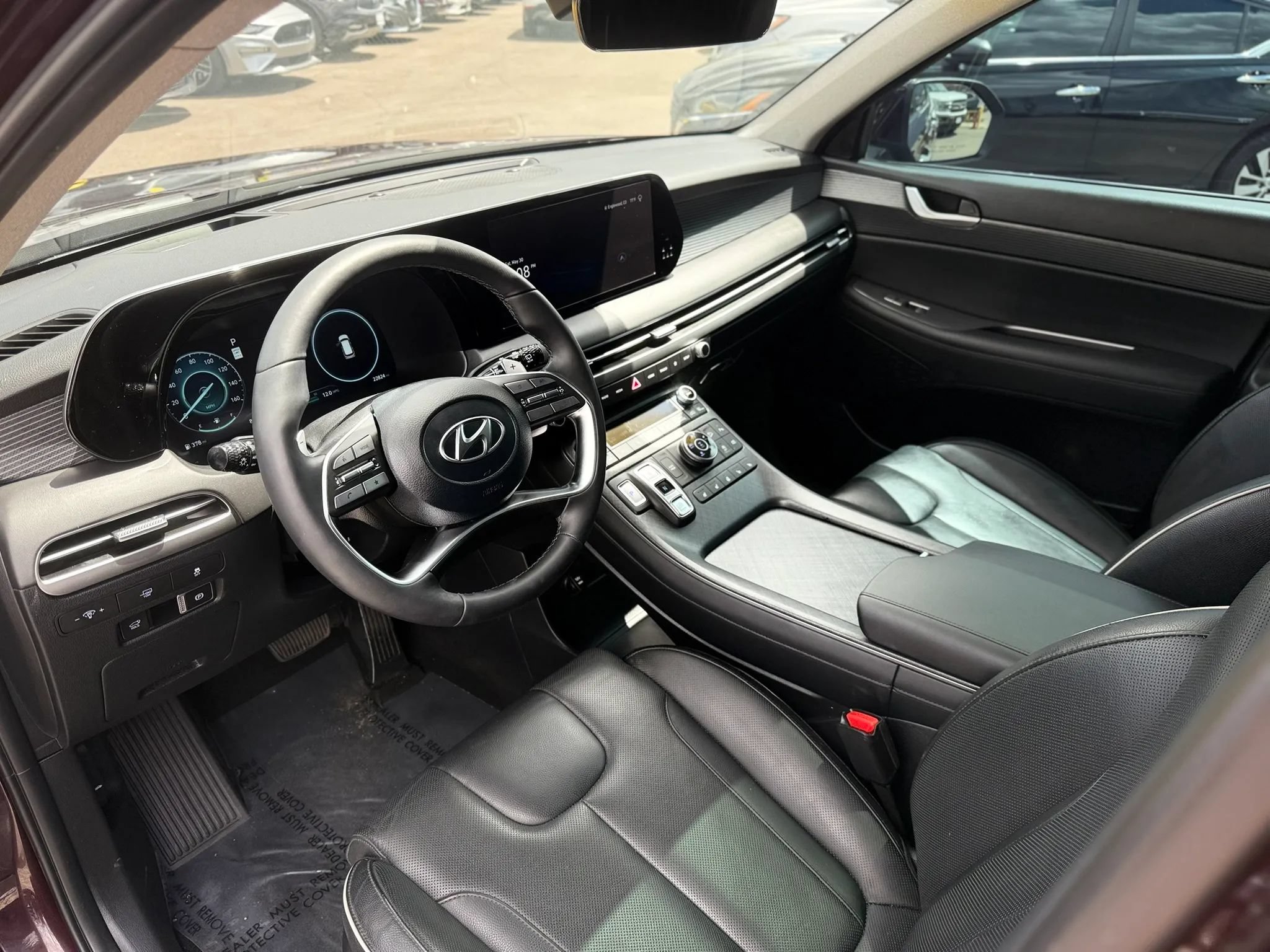Used 2024 Hyundai Palisade Limited AWD/4WD image 11