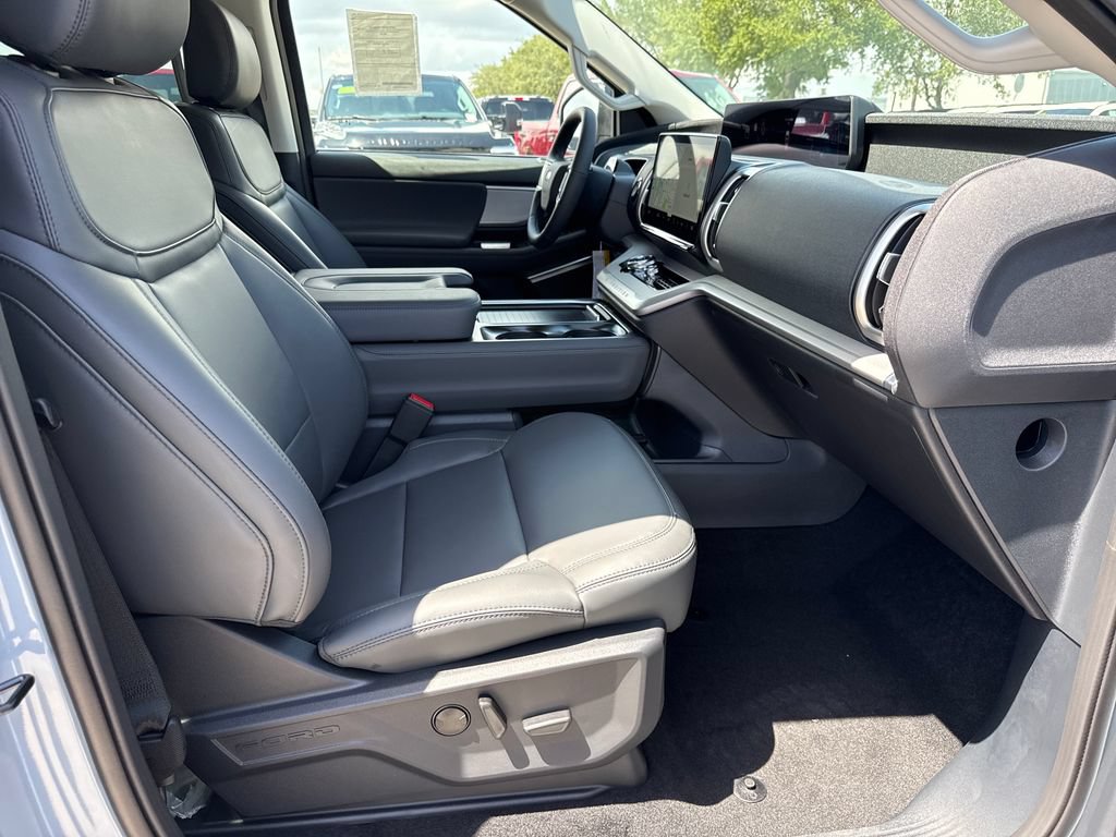 New 2027 Ford Expedition Max Active RWD image 22
