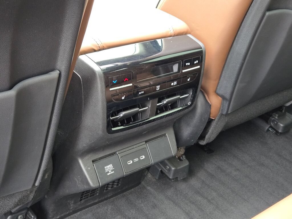 Certified 2025 Acura MDX w/ Advance Package AWD/4WD image 29