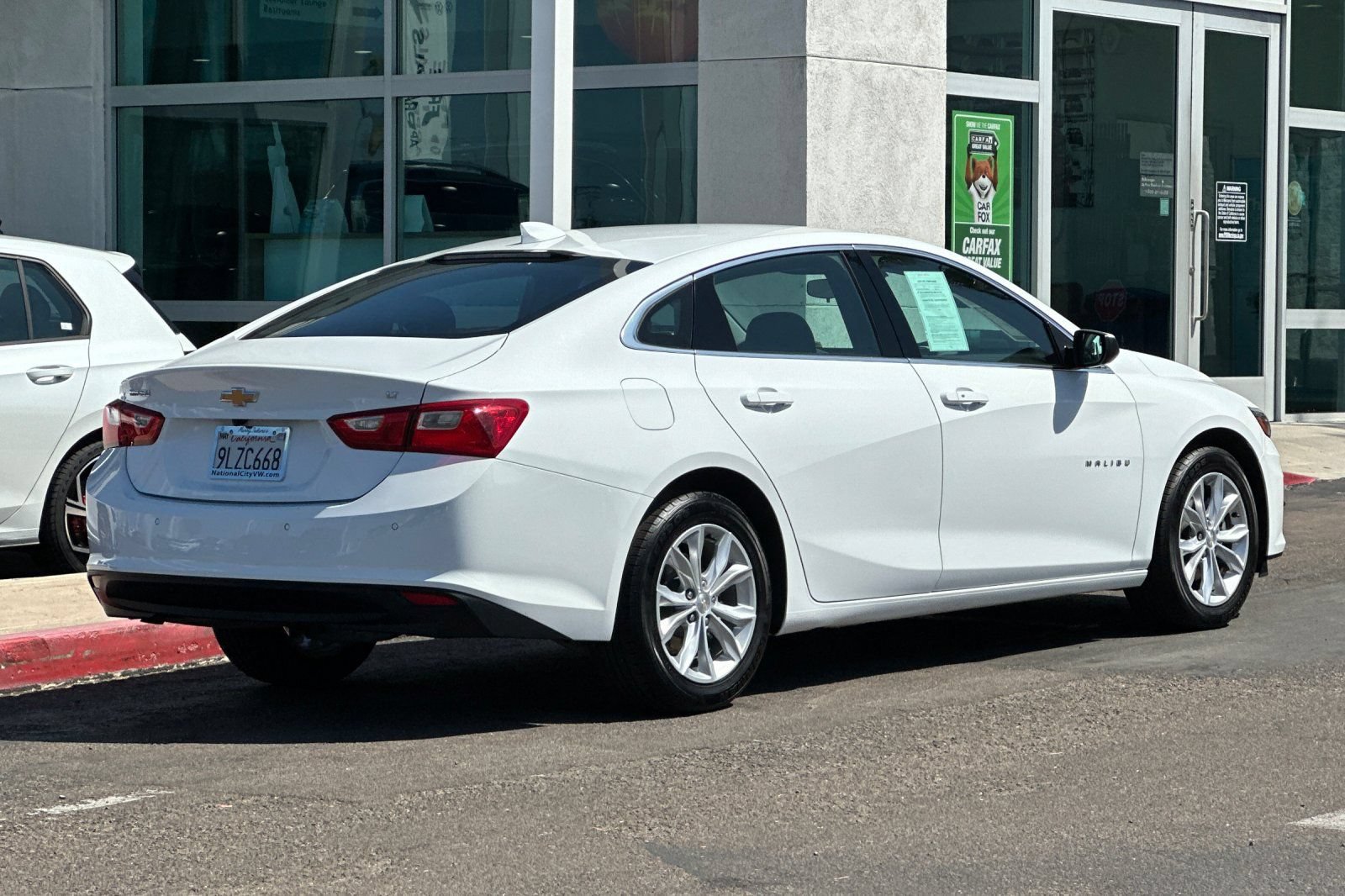 Used 2024 Chevrolet Malibu LT FWD image 4
