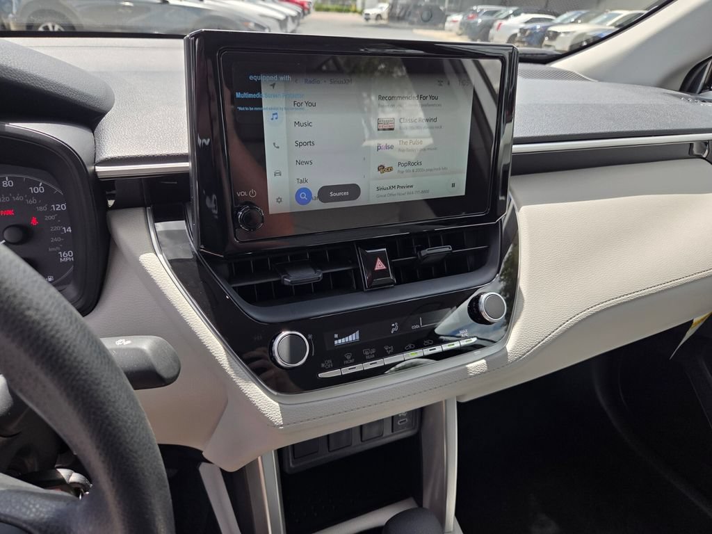 Used 2025 Toyota Corolla Cross L FWD image 22
