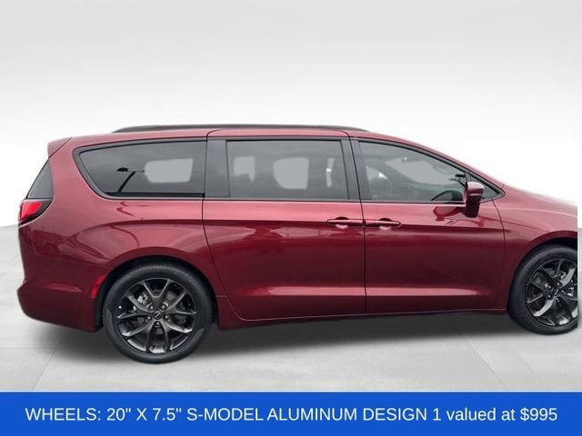 Used 2021 Chrysler Pacifica Touring w/ S Appearance Package image 10