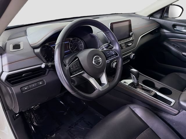 Used 2019 Nissan Altima 2.5 SR FWD image 9