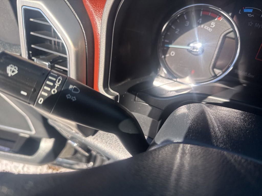 Used 2022 Ford F350 Platinum w/ FX4 Off-Road Package image 20