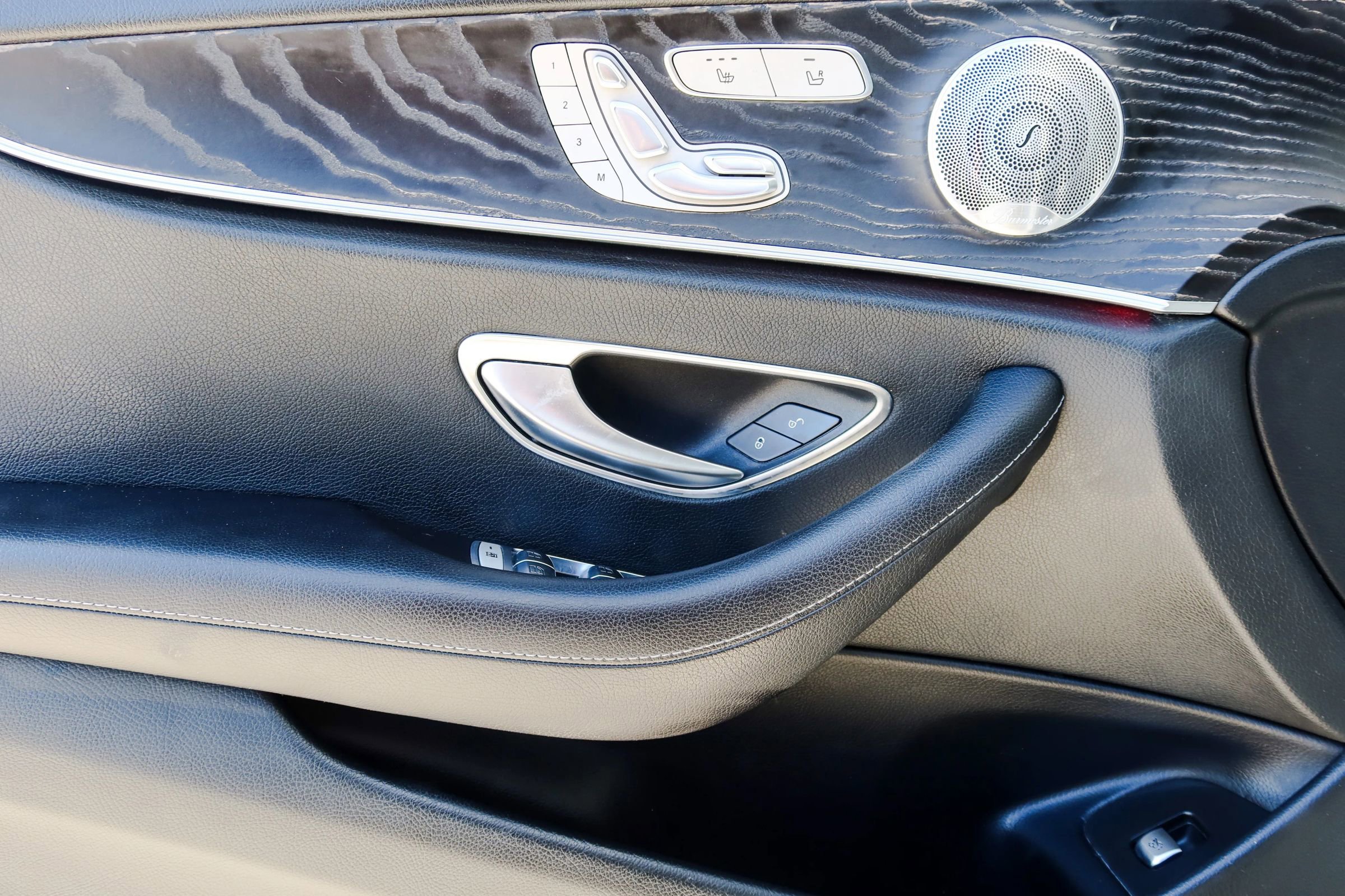 Used 2020 Mercedes-Benz E 350 4MATIC Sedan image 9